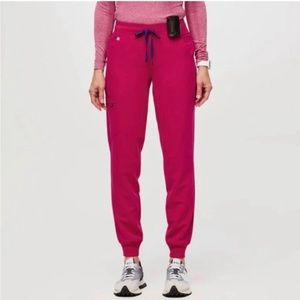 FIGS. women's Ultra Rose Zamora™M - Jogger
Scrub Pants - S / Ultra Rose